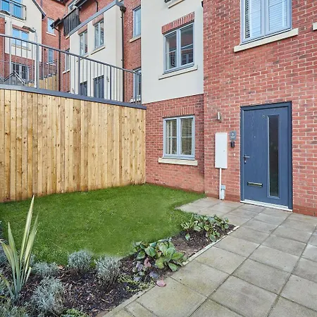 Curlew House, With Parking And Abbey Views! Дом отдыха Уитби