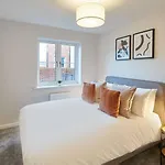 Holiday home Curlew House, With Parking And Abbey Views! Whitby