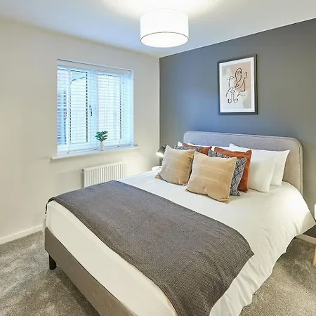 Curlew House, With Parking And Abbey Views! ウィットビー