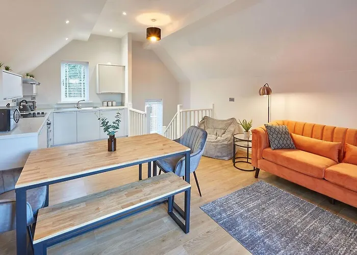 Сasa de vacaciones Curlew House, With Parking And Abbey Views! *