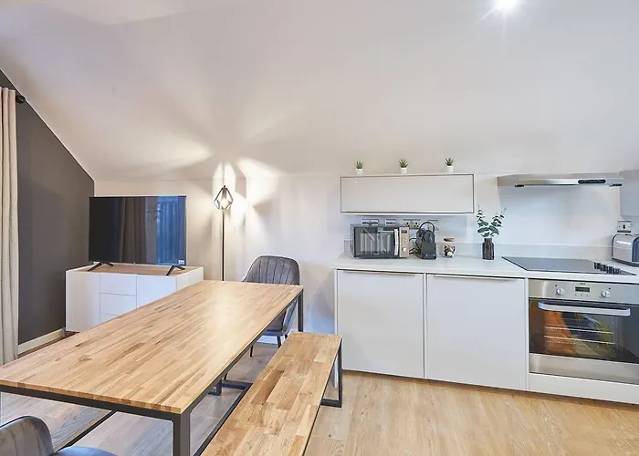 Curlew House, With Parking And Abbey Views! Сasa de vacaciones Whitby