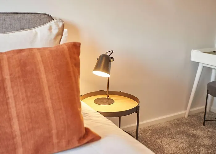 Сasa de vacaciones Curlew House, With Parking And Abbey Views! *