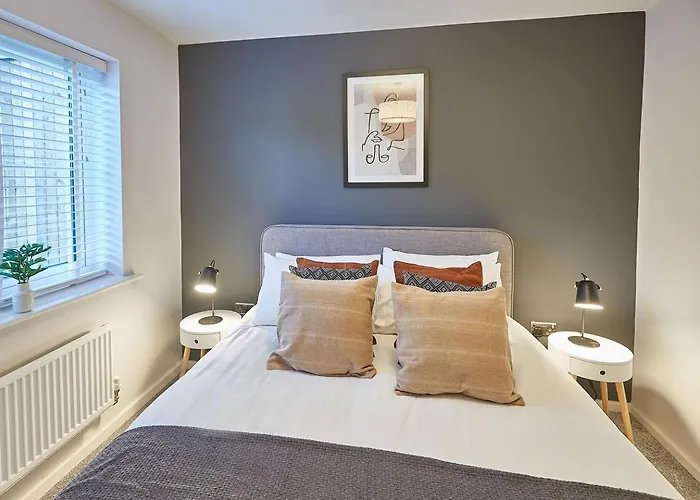 Сasa de vacaciones Curlew House, With Parking And Abbey Views!