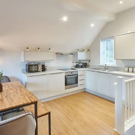 Semesterbostad Curlew House, With Parking And Abbey Views!