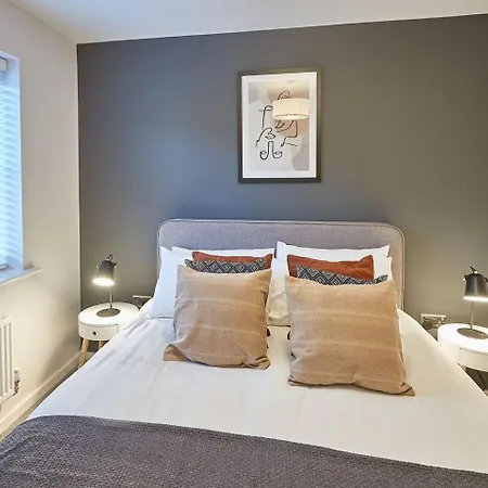 Semesterbostad Curlew House, With Parking And Abbey Views!